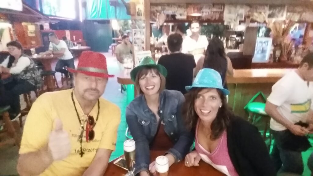 20161017 231659 1024x576