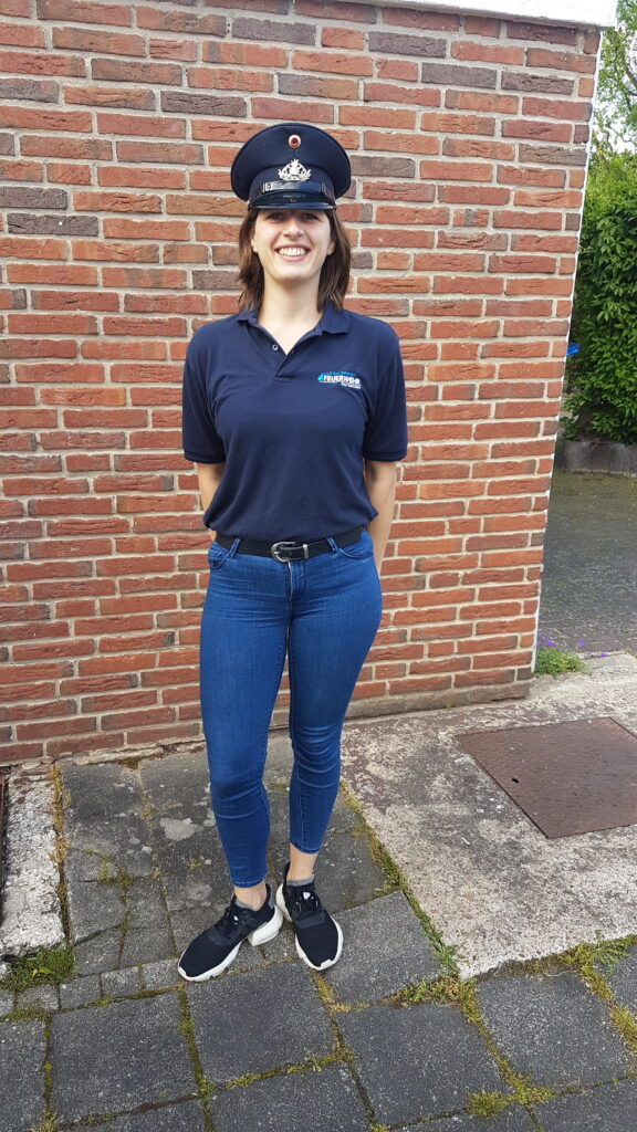 20210529 165613 576x1024